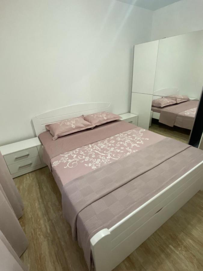 Apartman 02 Bar Luaran gambar